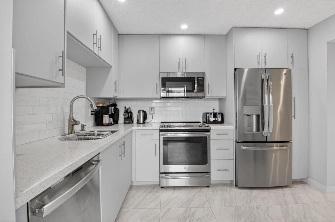 7563 Glendevon Lane 1306, Delray Beach, Floride 33446, États-Unis