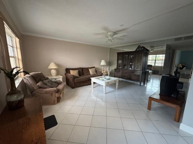 107 Flanders, Delray Beach, Floryda 33484, USA