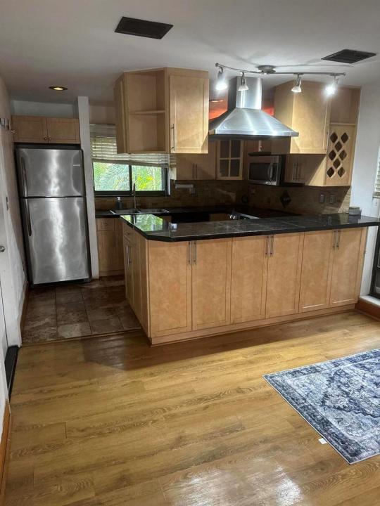 1000 NW N River Drive 16, Miami, Florida 33136, USA
