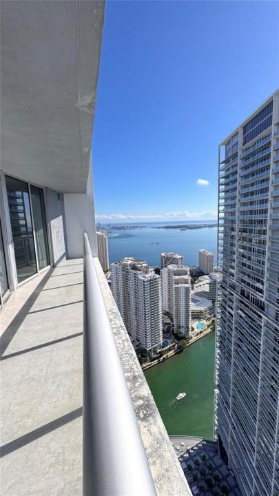 475 Brickell Avenue 4913, Miami, Floride 33131, États-Unis