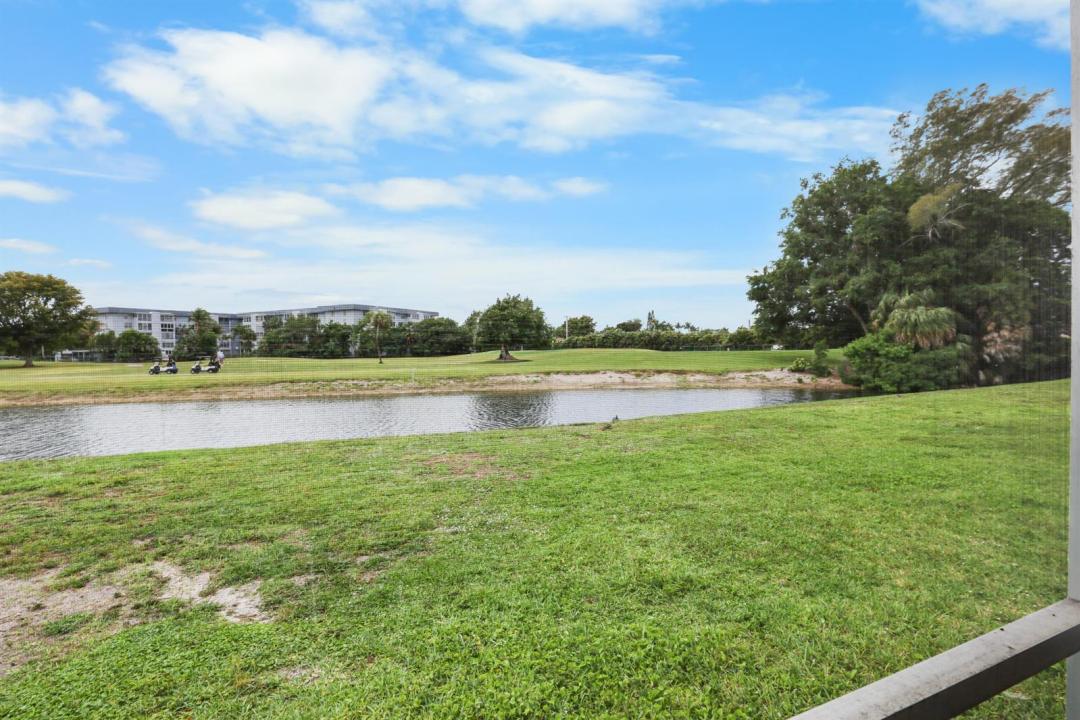 1460 NW 80th Avenue 108, Margate, Florida 33063, Stati Uniti