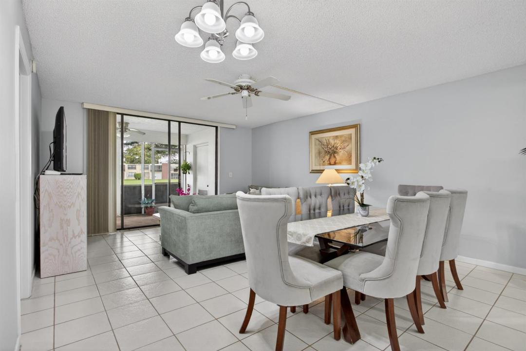 7321 NW 18th Street 107, Margate, Floride 33063, États-Unis