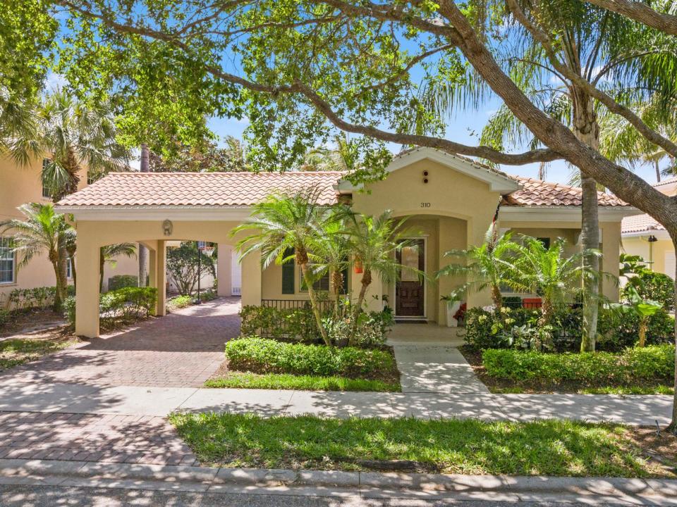 310 San Remo Drive, Jupiter, Florida 33458, USA