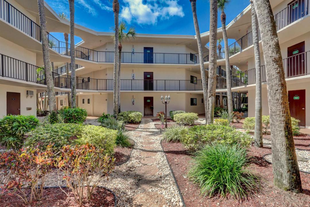 5370 Las Verdes Circle 324, Delray Beach, Floride 33484, États-Unis