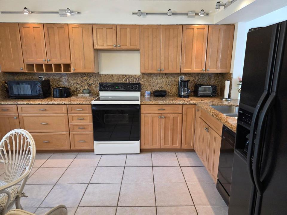 11142 Green Lake Drive 202, Boynton Beach, Floryda 33437, USA