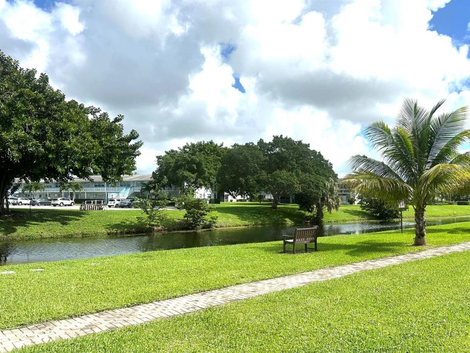 1092 Newport S, Deerfield Beach, Florida 33442, Amerika Birleşik Devletleri