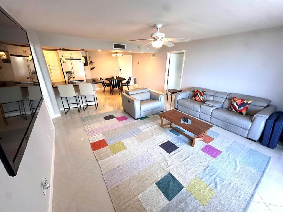 1 Las Olas Circle 313, Fort Lauderdale, Florida 33316, Stati Uniti