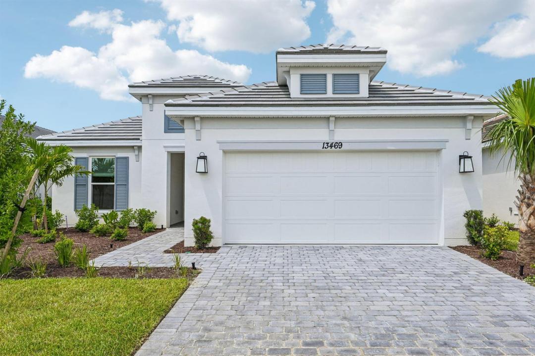 13469 SW Alejandro Court, Port St. Lucie, Florida 34987, Amerika Birleşik Devletleri