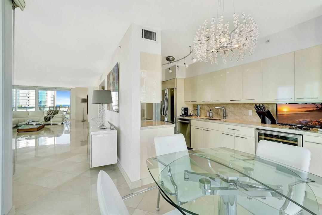 16400 Collins Avenue 641, Sunny Isles Beach, Floride 33160, États-Unis