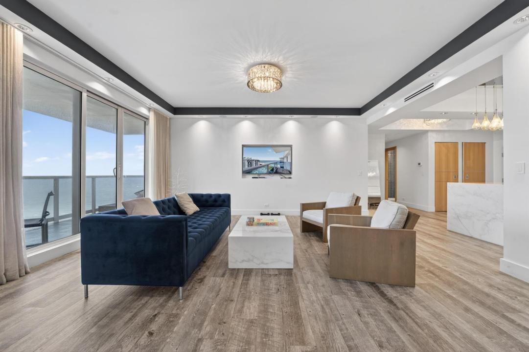 2301 Collins Avenue Ph14, Miami Beach, Floride 33139, États-Unis