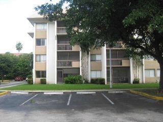 701 N Pine Island Road 304, Plantation, Floride 33324, États-Unis