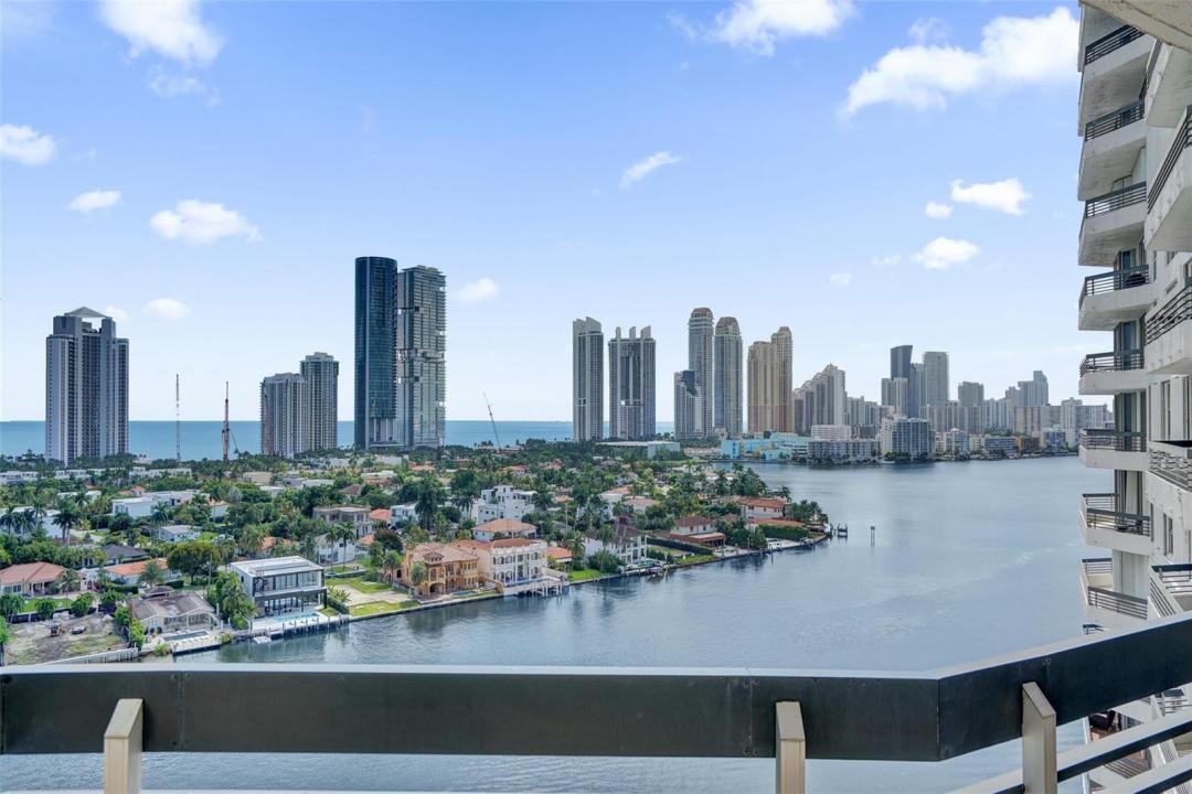 19101 NE 36th Court 1709, Aventura, Floride 33180, États-Unis