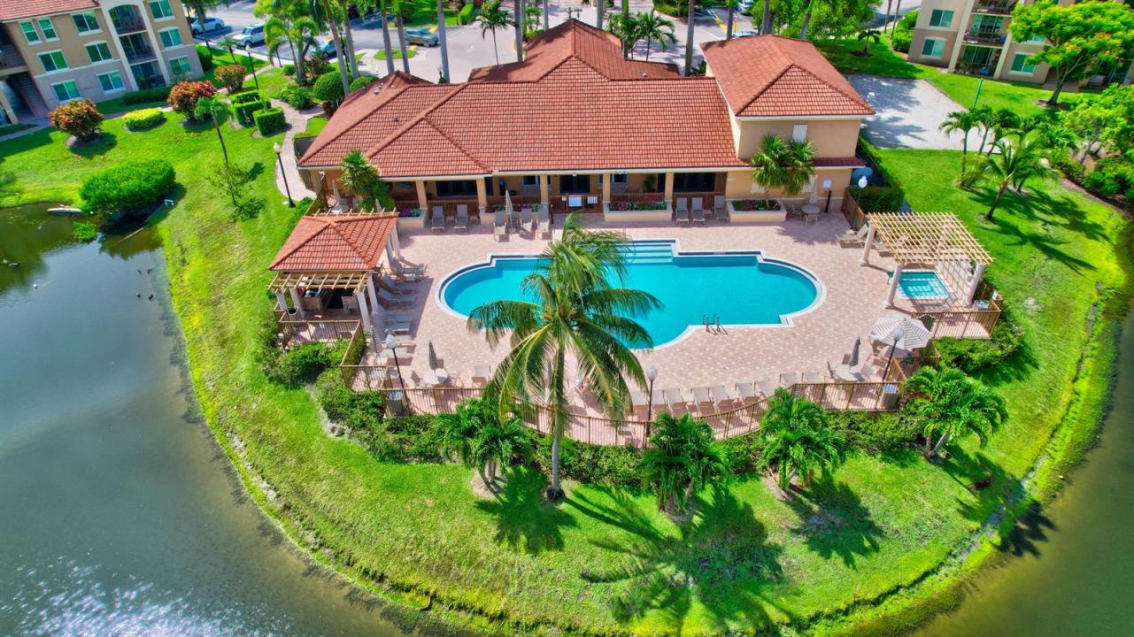 116 Villa Circle 116, Boynton Beach, Floryda 33435, USA