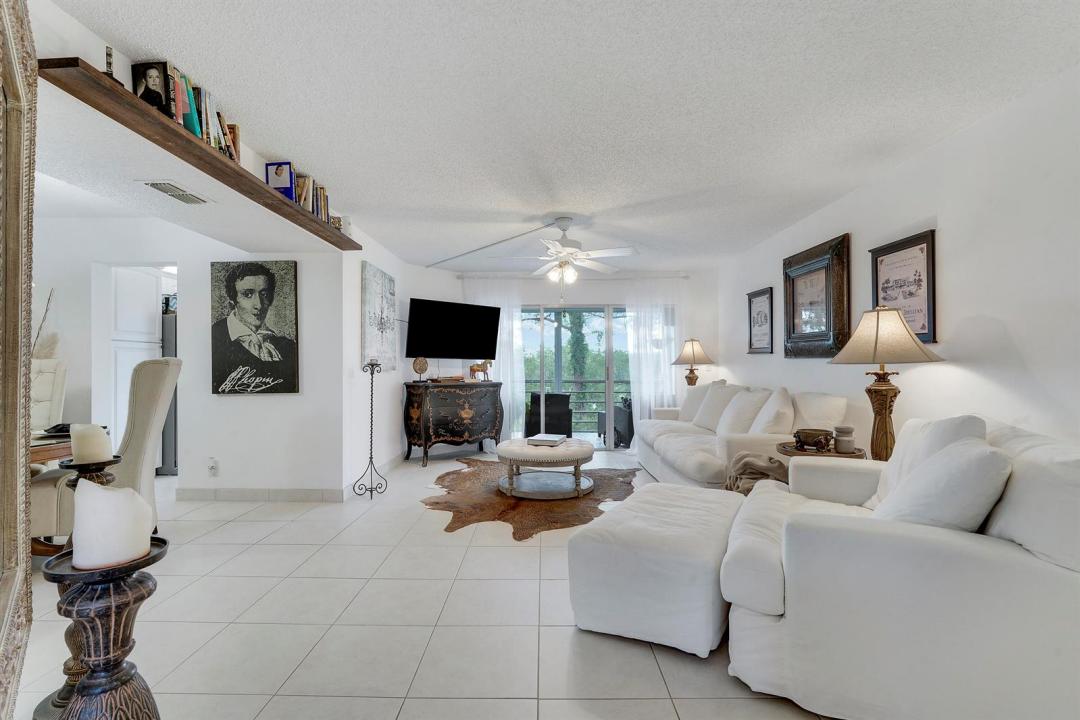 3755 Via 405, Lake Worth, Флорида 33467, Соединенные Штаты