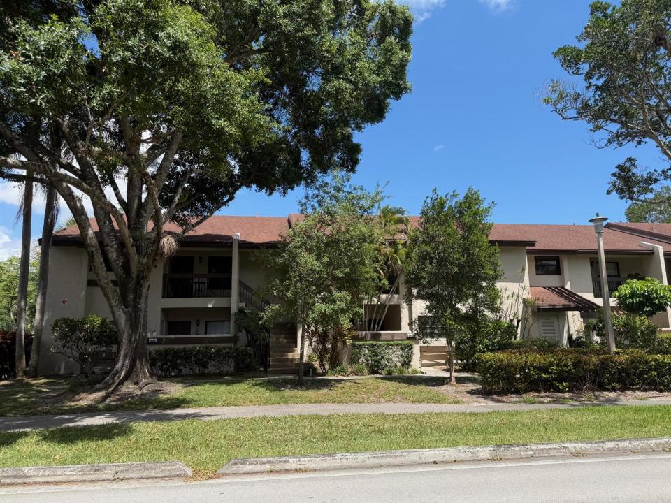 2664 NW 42nd Avenue, Coconut Creek, Floride 33066, États-Unis