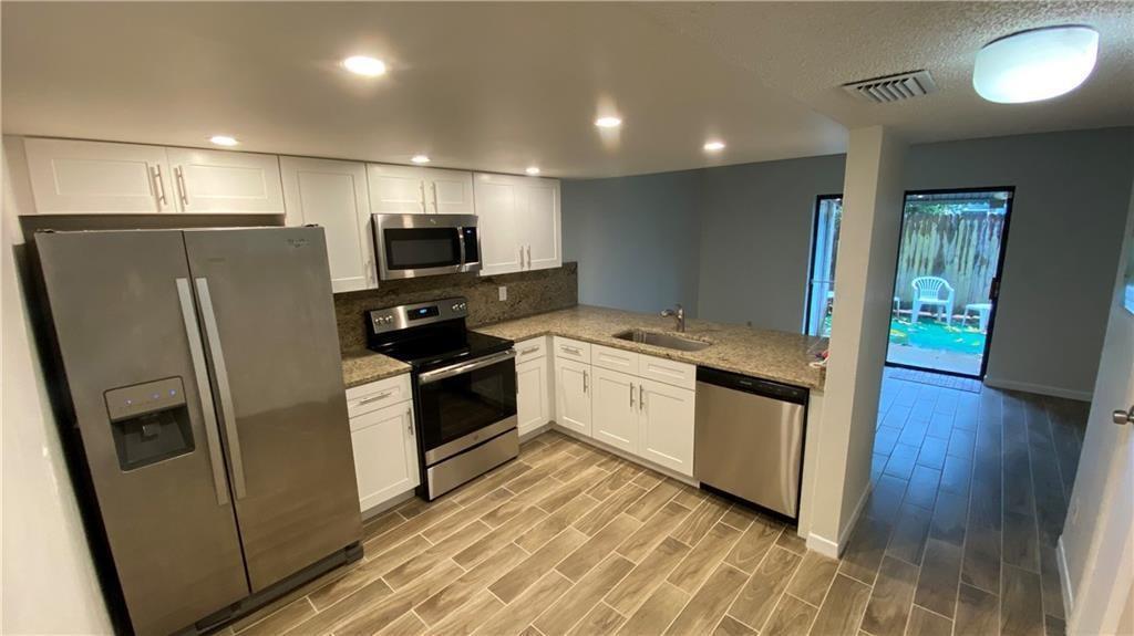5269 SW 40th Avenue 21, Dania Beach, Florida 33314, USA