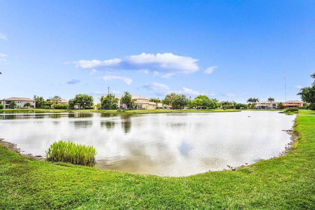9192 Pineville Drive, Lake Worth, Florida 33467, Stati Uniti
