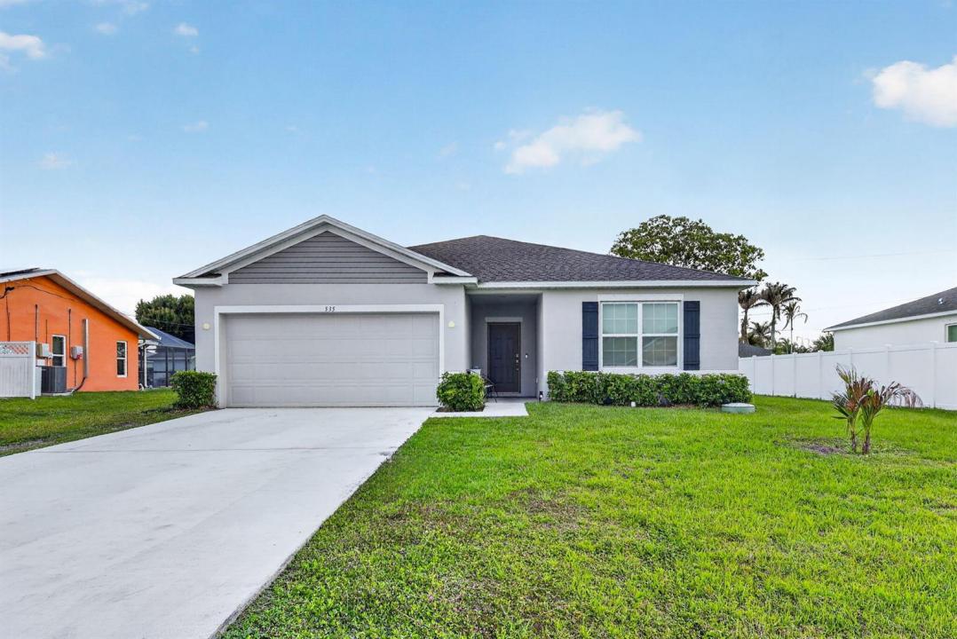 535 SW Butler Avenue, Port St. Lucie, 플로리다 34983, 미국