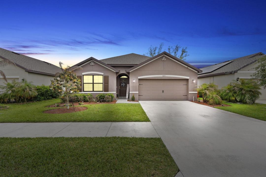 5605 Amusement Avenue, Fort Pierce, Floride 34947, États-Unis