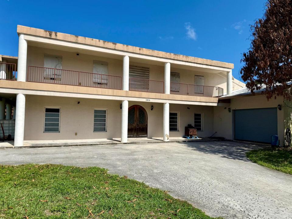 1806 S 29th Street, Fort Pierce, Florida 34947, USA