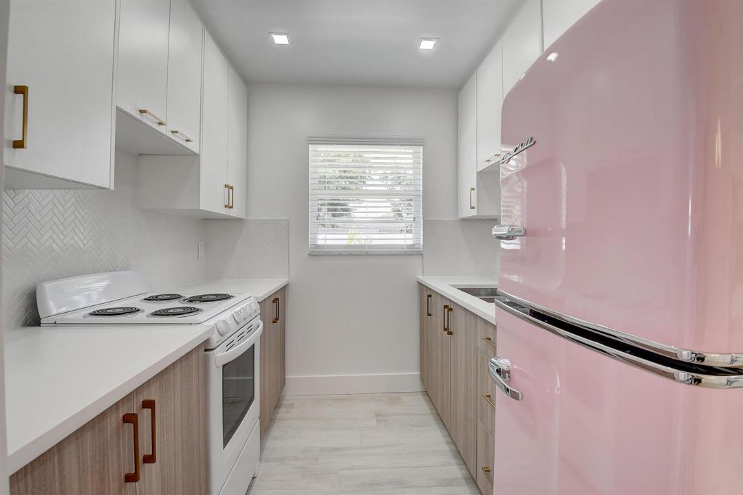 502 N H Street 1-4, Floride 33460, États-Unis
