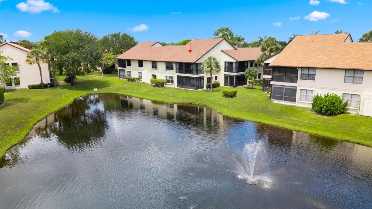 3327 Jog Park Drive 4022, Florida 33467, USA
