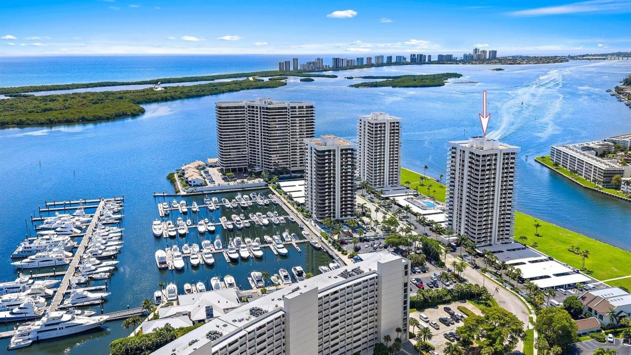 123 Lakeshore Drive 445, North Palm Beach, Florida 33408, USA