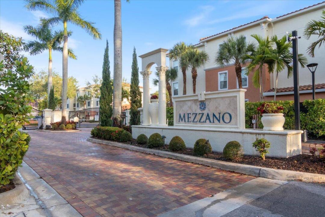 9849 Baywinds Drive 8304, West Palm Beach, Floride 33411, États-Unis