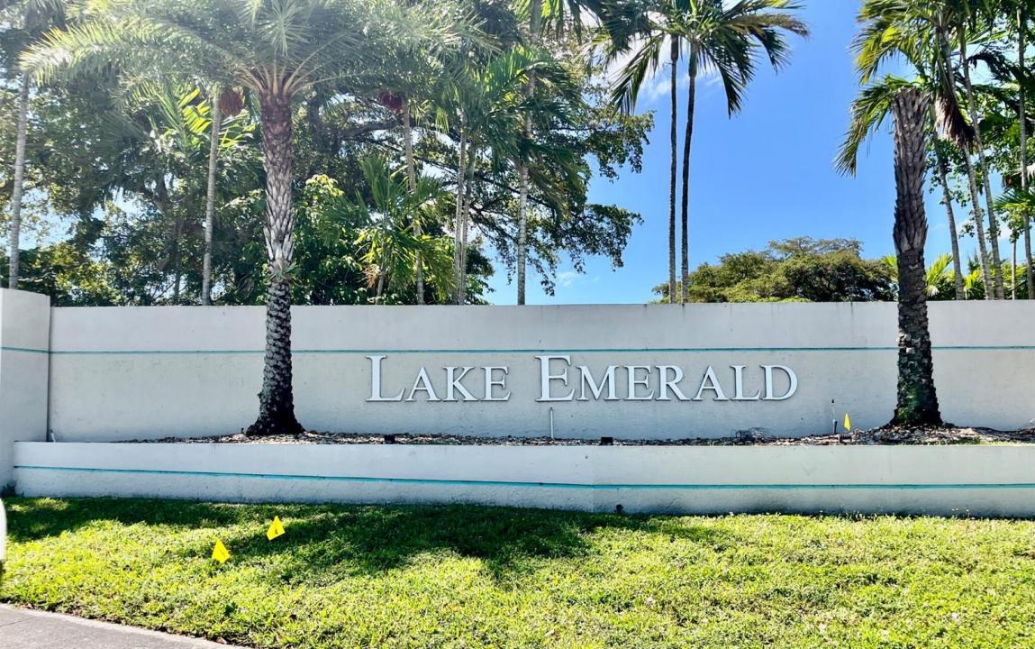 113 Lake Emerald Drive 209, Oakland Park, Flórida 33309, Estados Unidos