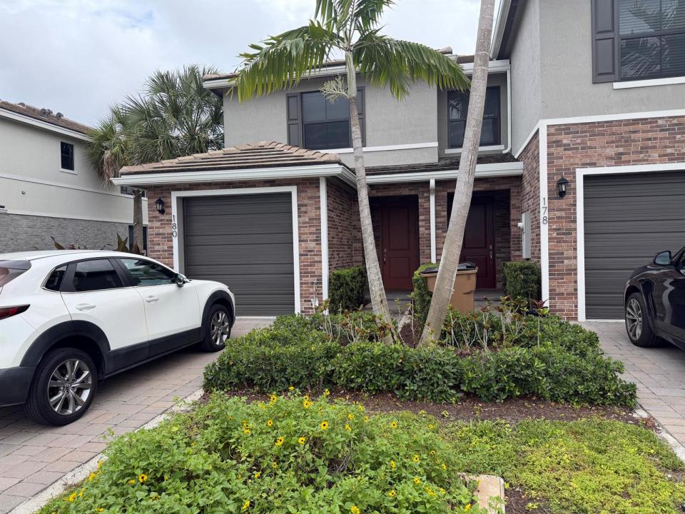178 SE 5th SE Court, Deerfield Beach, Florida 33441, USA