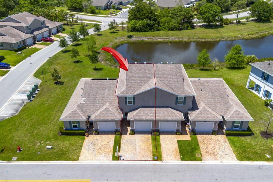 696 NE Waters Edge Lane, Port St. Lucie, Floride 34983, États-Unis