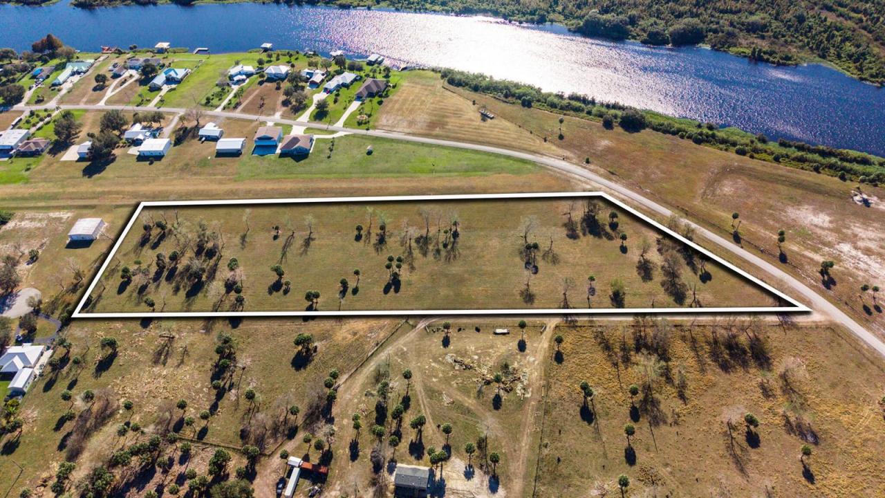 0 SW 144th Parkway, Okeechobee, Floride 34974, États-Unis