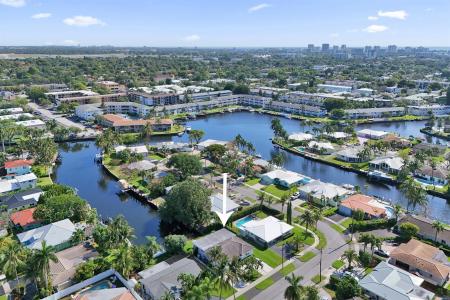 381 SE 3rd Street, Pompano Beach, Флорида 33060, Соединенные Штаты