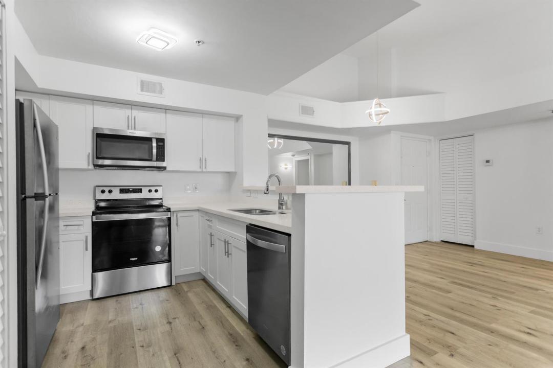 2113 Renaissance Boulevard 306, Miramar, Floride 33025, États-Unis