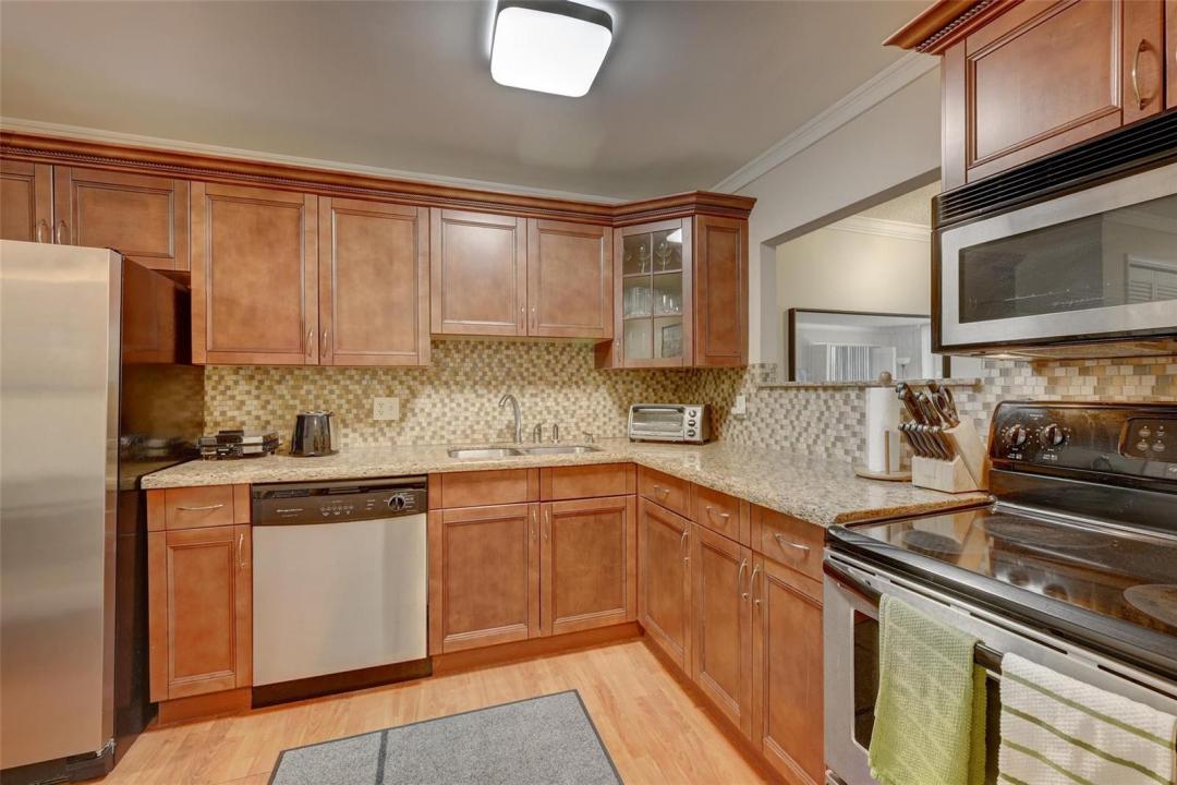 823 Cypress Boulevard 201, Pompano Beach, Floride 33069, États-Unis