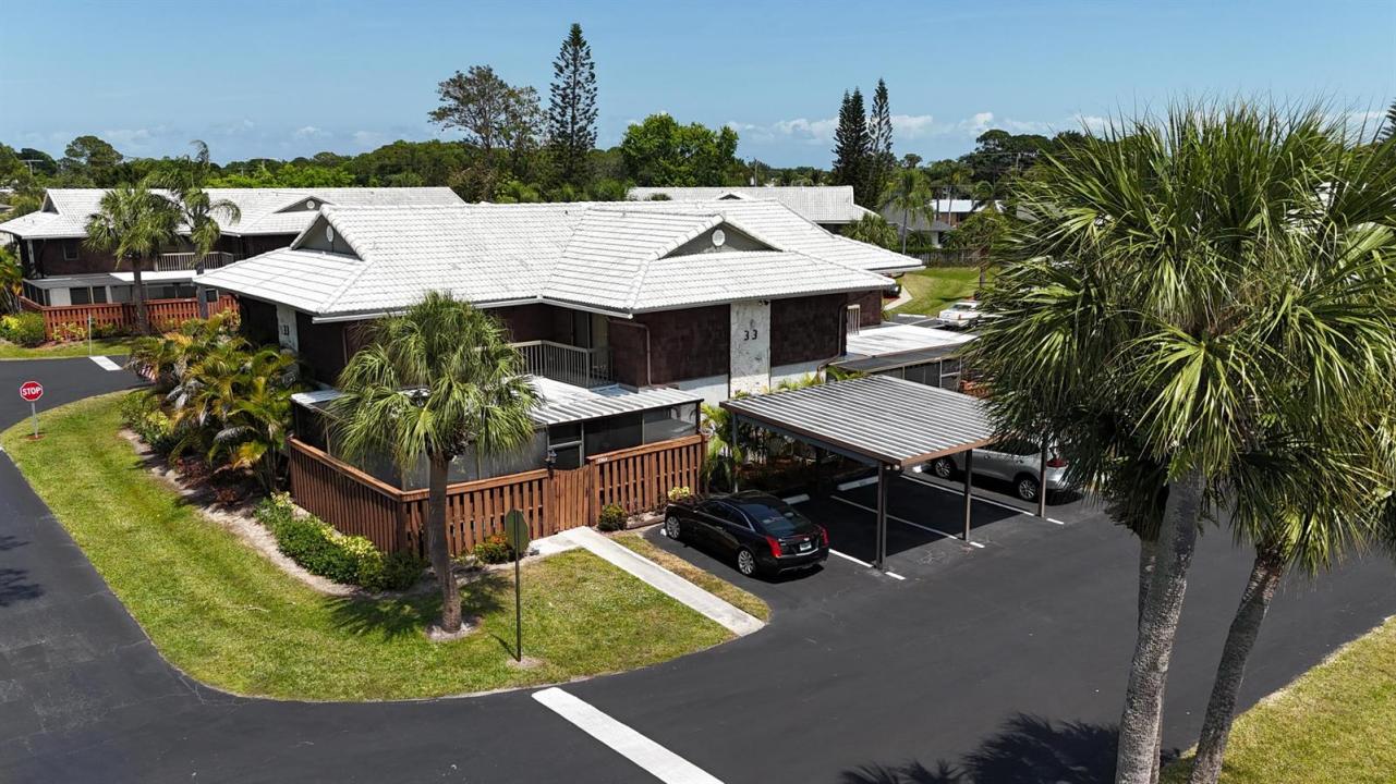 3302 SE Guinevere Lane B, Port St. Lucie, 플로리다 34952, 미국