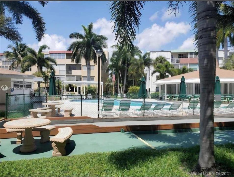 1333 E Hallandale Beach Boulevard 305, Hallandale Beach, 플로리다 33009, 미국