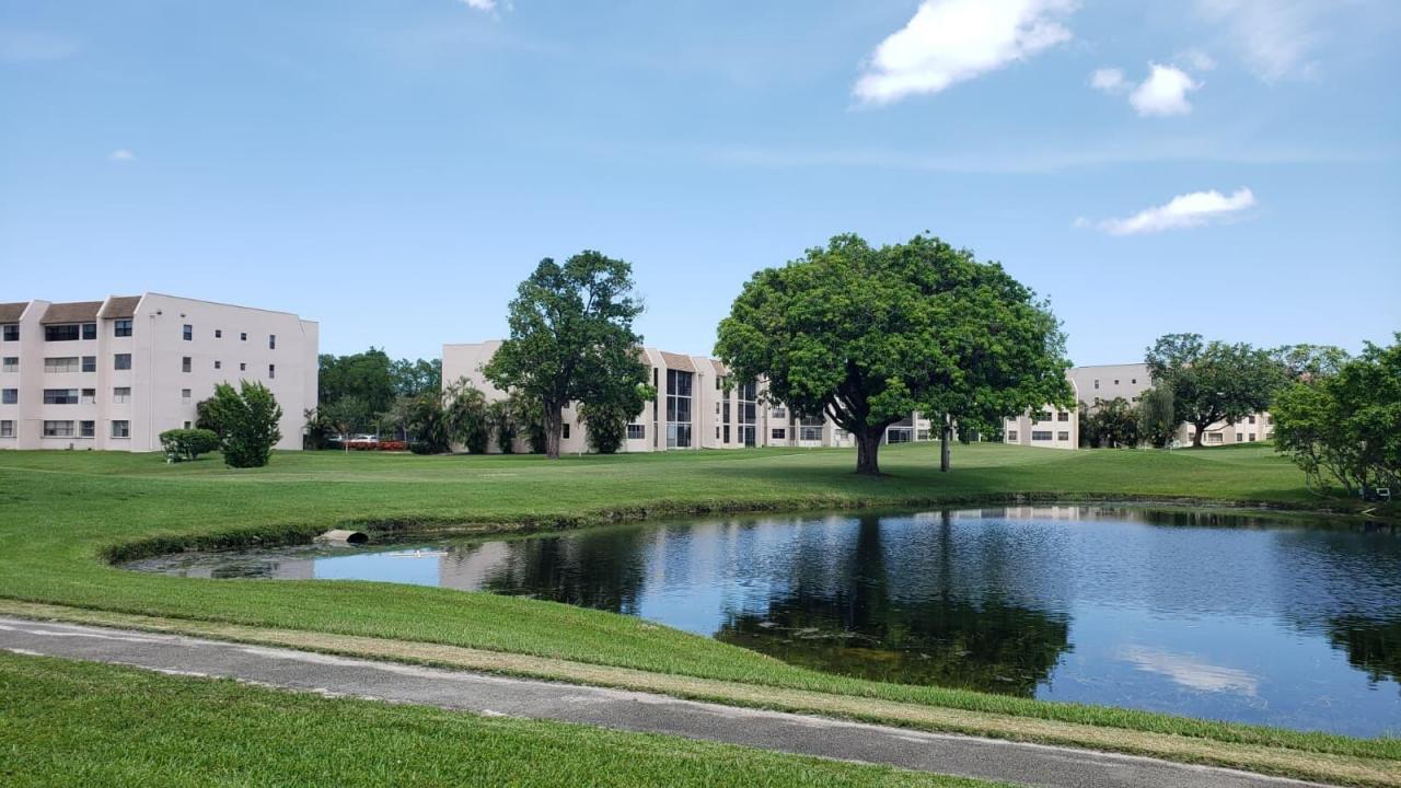 10180 NW 30th Court 109, Sunrise, Floride 33322, États-Unis
