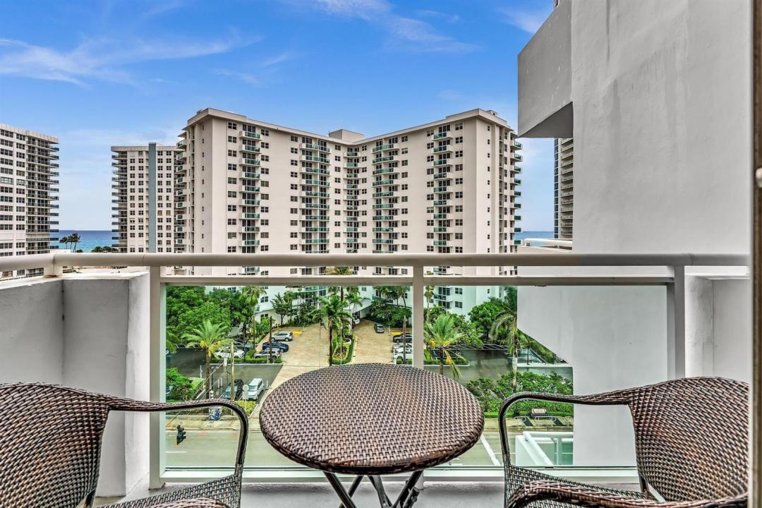 3000 S Ocean Drive 714, Hollywood, Floride 33019, États-Unis