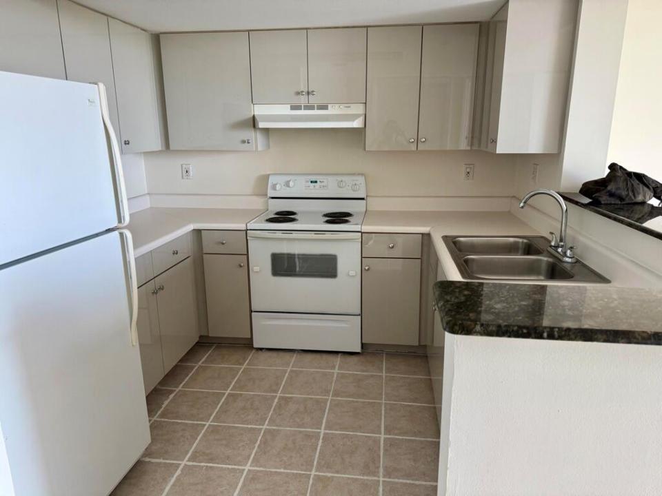 3000 Coral Way 1007, Miami, Florida 33145, Stati Uniti