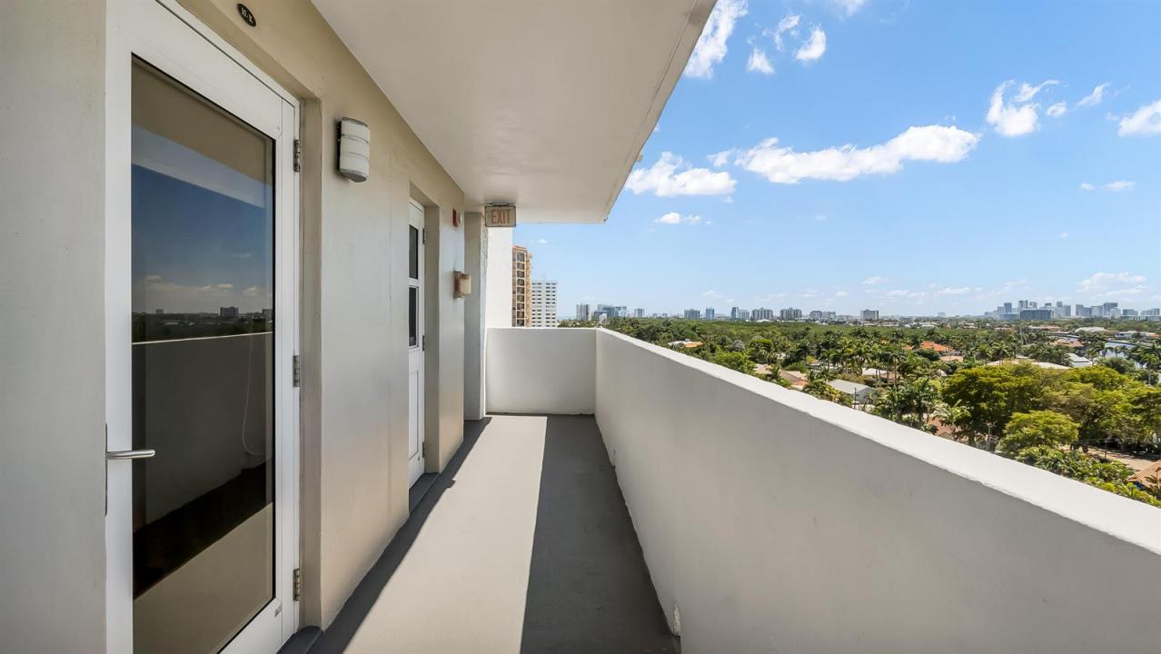 2200 NE 33rd Avenue 10k, Fort Lauderdale, Floryda 33305, USA