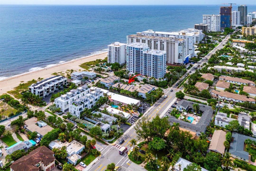 3409 SE 8th Street 6, Pompano Beach, Floride 33062, États-Unis