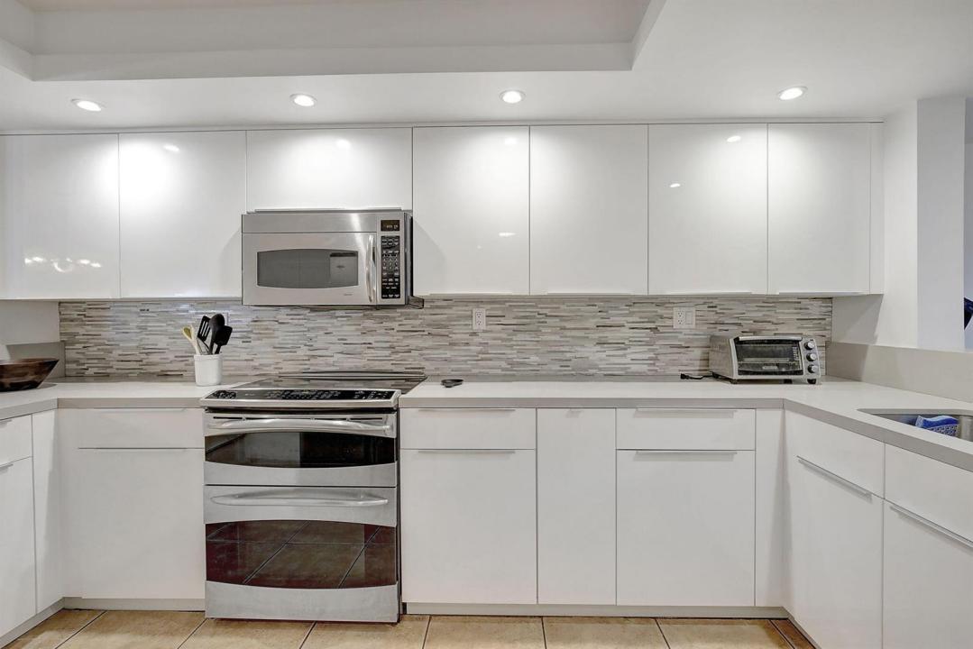141 SW 96th Terrace 302, Plantation, Floride 33324, États-Unis