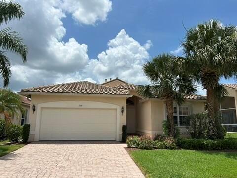 360 NW Shoreline Circle, Port St. Lucie, Florida 34986, Stati Uniti