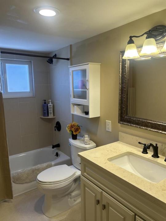 1012 N Ocean Boulevard 408, Pompano Beach, Florida 33062, USA