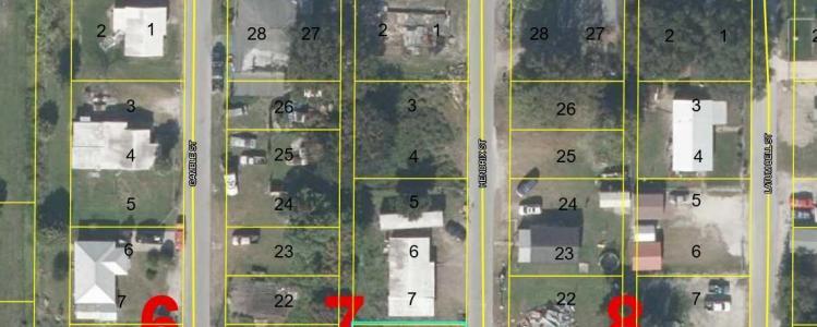 1075 Hendrix Street, Moore Haven, Florida 33471, USA