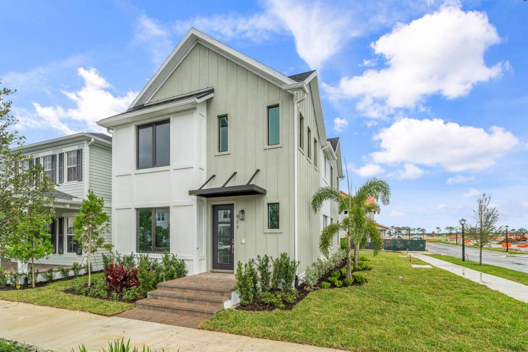 911 SW Newfield Avenue, Palm City, Флорида 34990, Соединенные Штаты