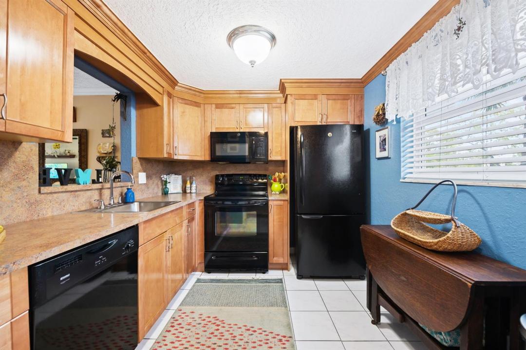 8004 Lagos De Campo Boulevard C-203, Tamarac, Floride 33321, États-Unis