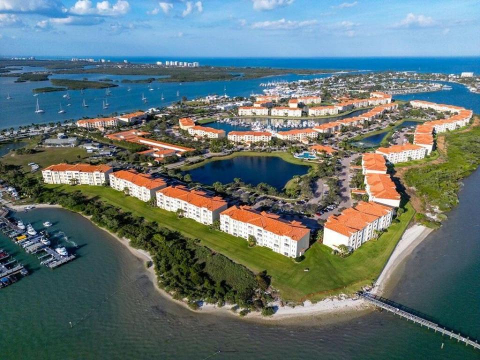 27 Harbour Isle W Drive 305, Fort Pierce, Floride 34949, États-Unis