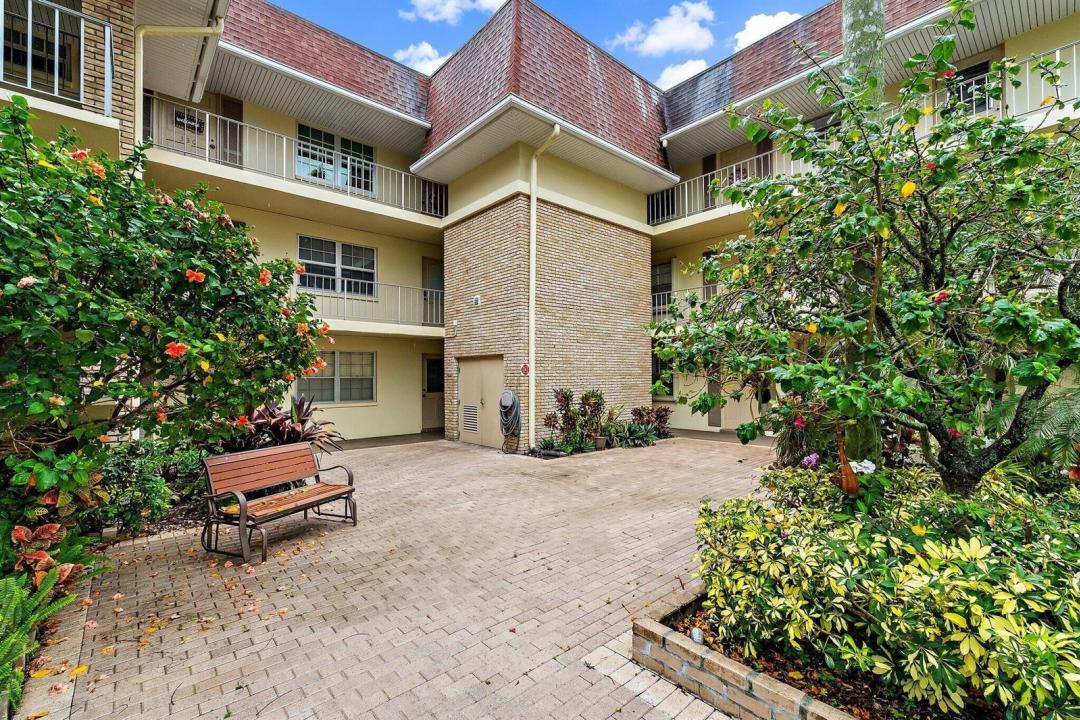 5570 Tamberlane Circle 131, Palm Beach Gardens, Florida 33418, Stati Uniti